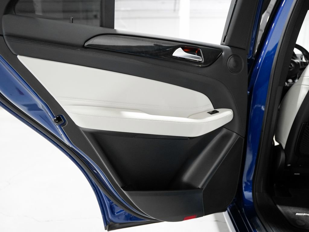 Used 2018 Mercedes-Benz GLE 43 AMG 4MATIC image 39