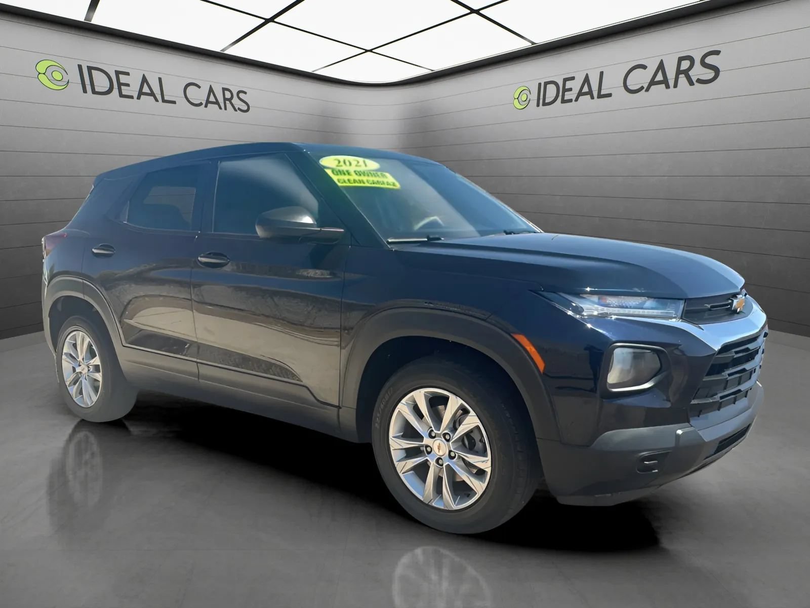 Used 2021 Chevrolet TrailBlazer LS AWD/4WD image 3