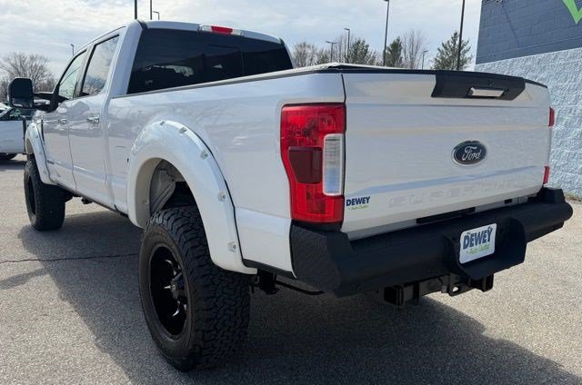 Used 2017 Ford F250 Lariat w/ Chrome Package AWD/4WD image 3