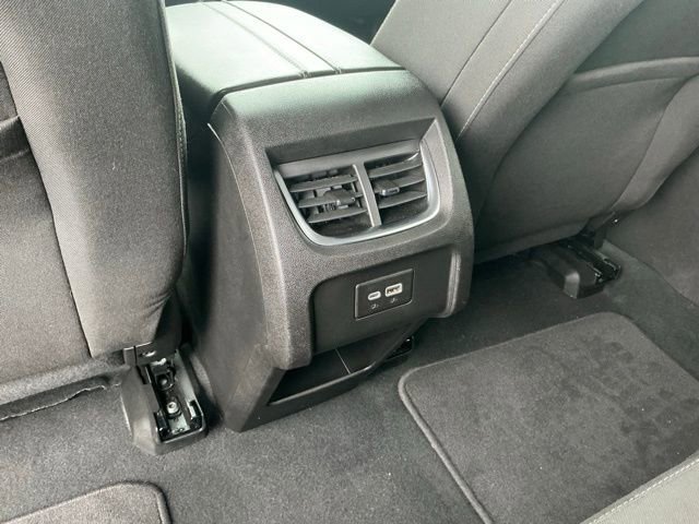 Used 2025 Chevrolet Blazer LT image 37