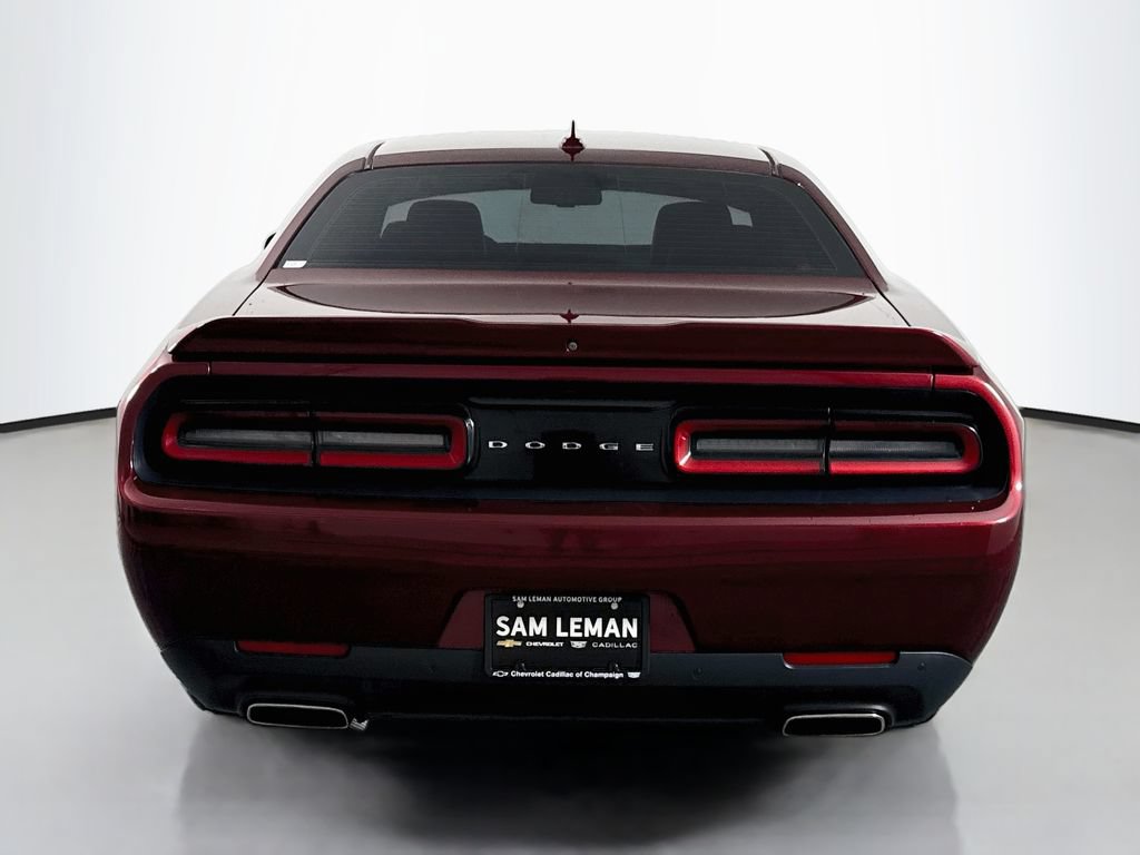 Used 2019 Dodge Challenger SXT w/ Plus Package RWD image 6