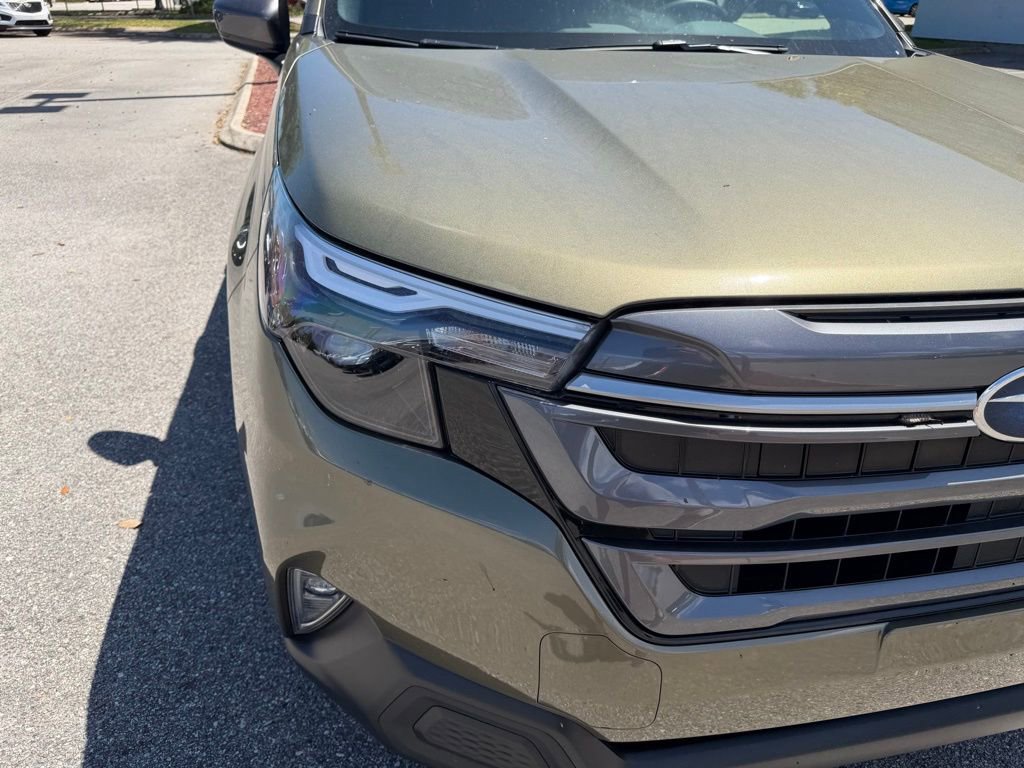 Used 2025 Subaru Forester Premium w/ Protection Package image 15