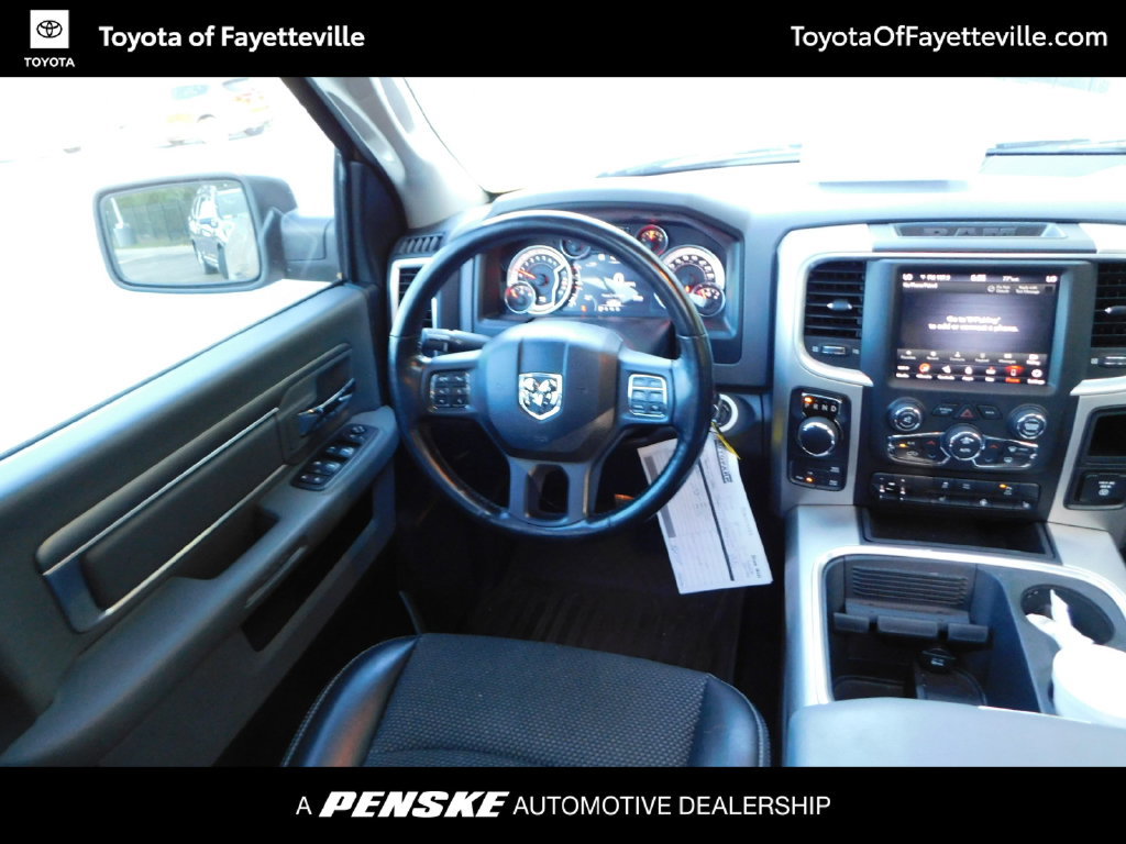 Used 2019 RAM 1500 Warlock AWD/4WD image 2