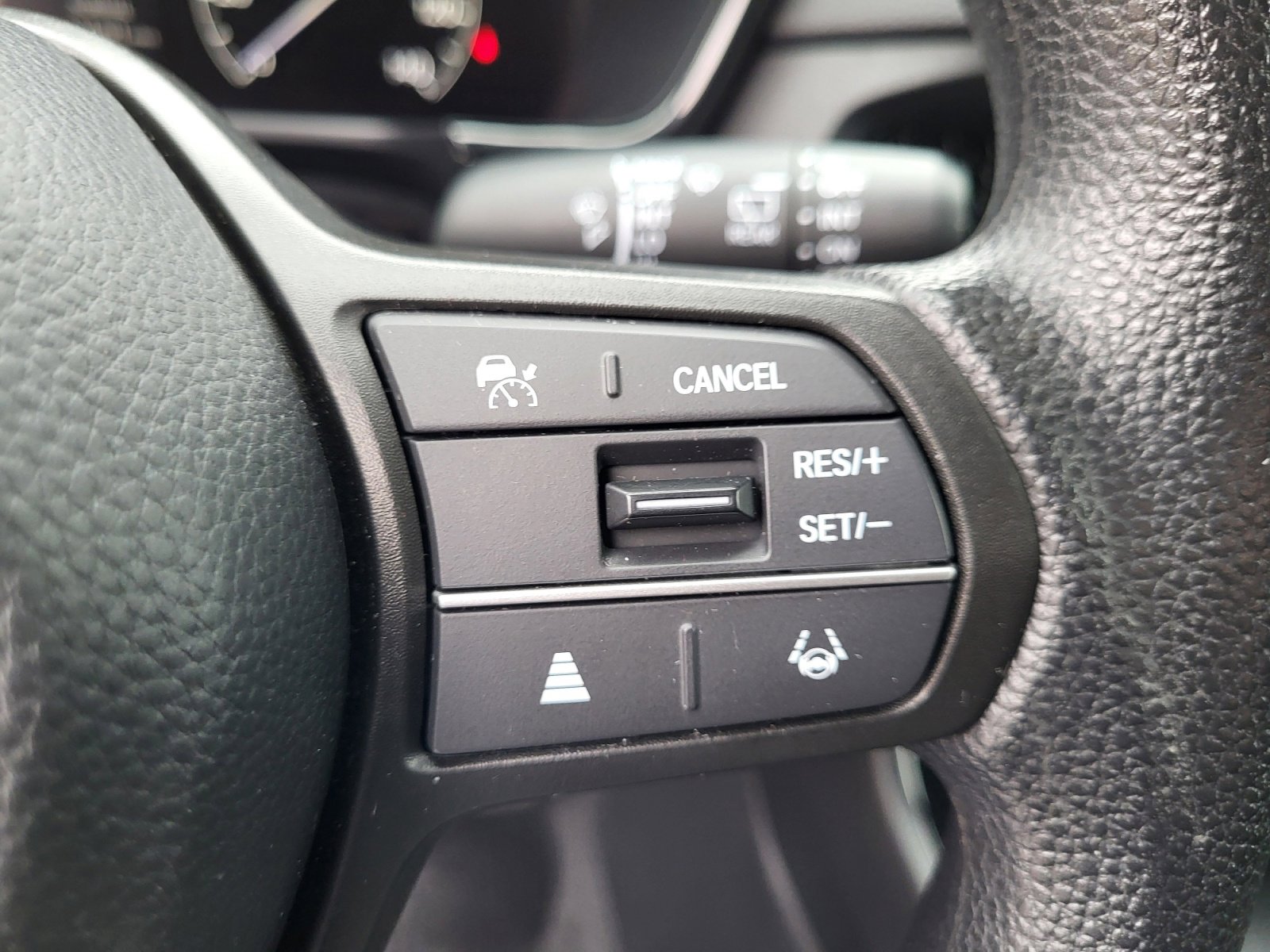 Used 2025 Honda CR-V LX image 26