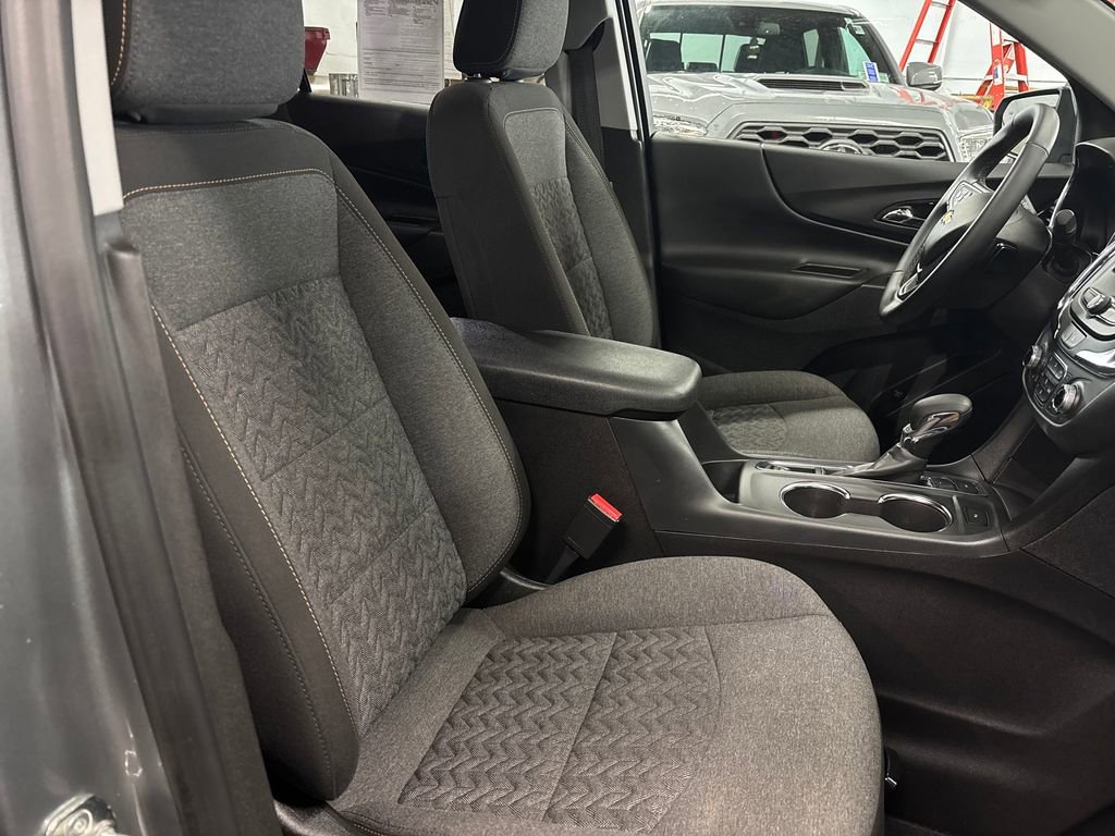 Used 2024 Chevrolet Equinox LT image 16
