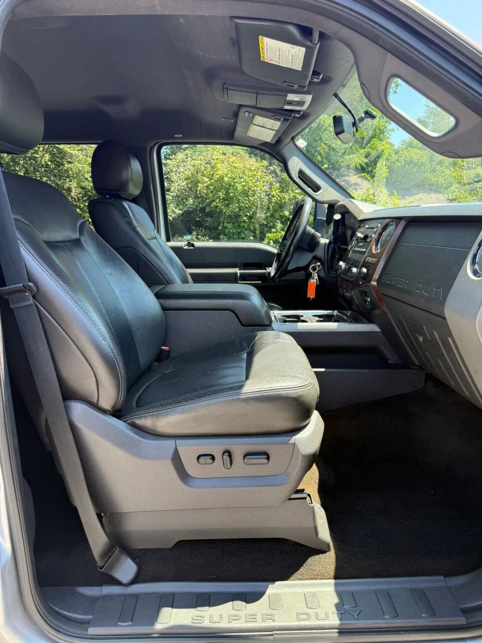 Used 2012 Ford F350 Lariat w/ Lariat Interior Pkg AWD/4WD image 24