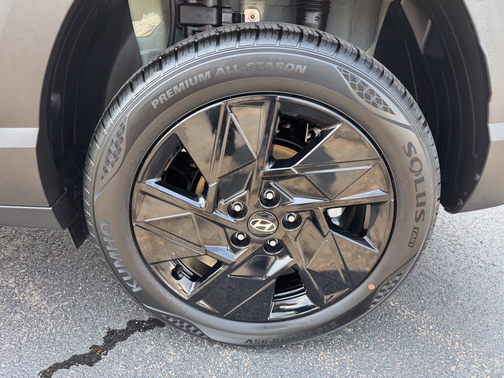 Certified 2026 Hyundai Kona SEL Sport AWD/4WD image 37