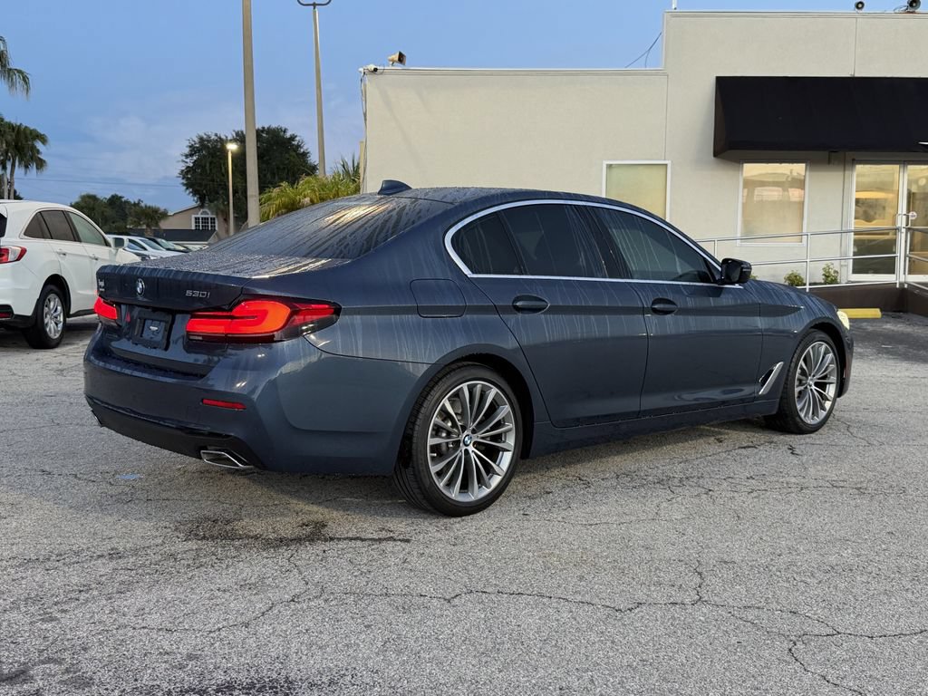 Used 2023 BMW 530i w/ Premium Package RWD image 5