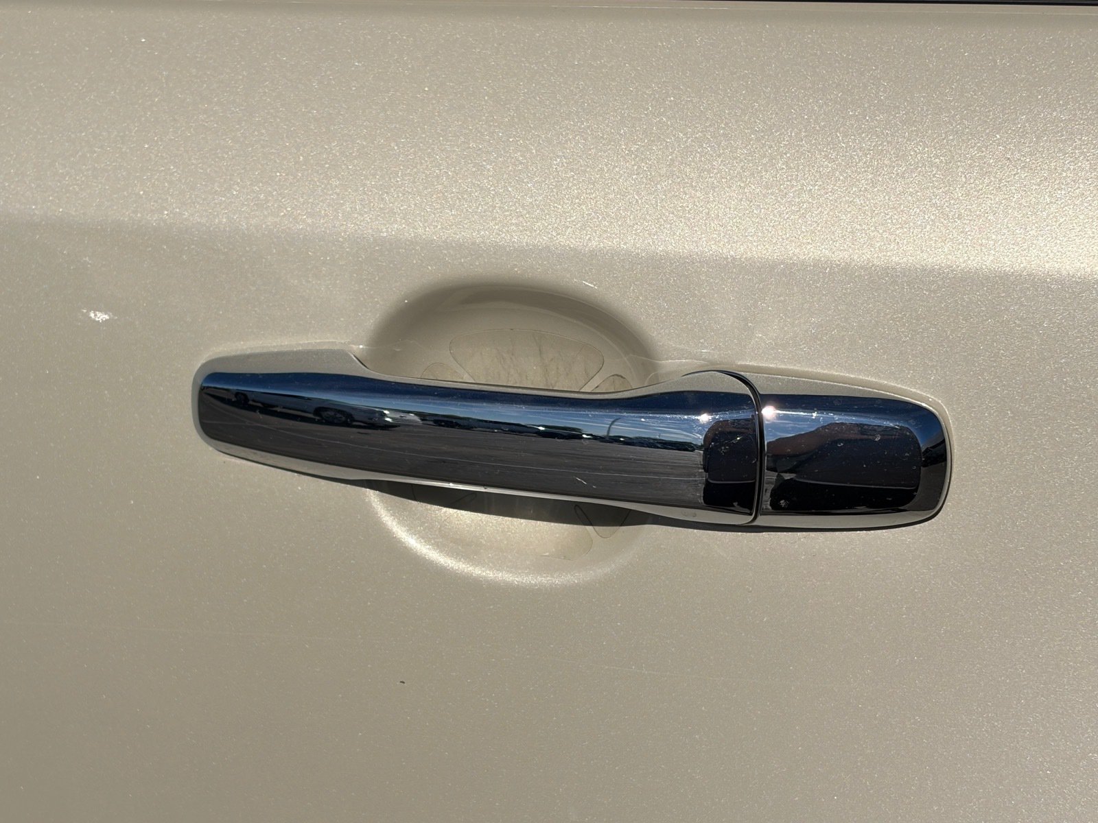 Used 2014 Lincoln MKX FWD w/ Equipment Group 102A image 7