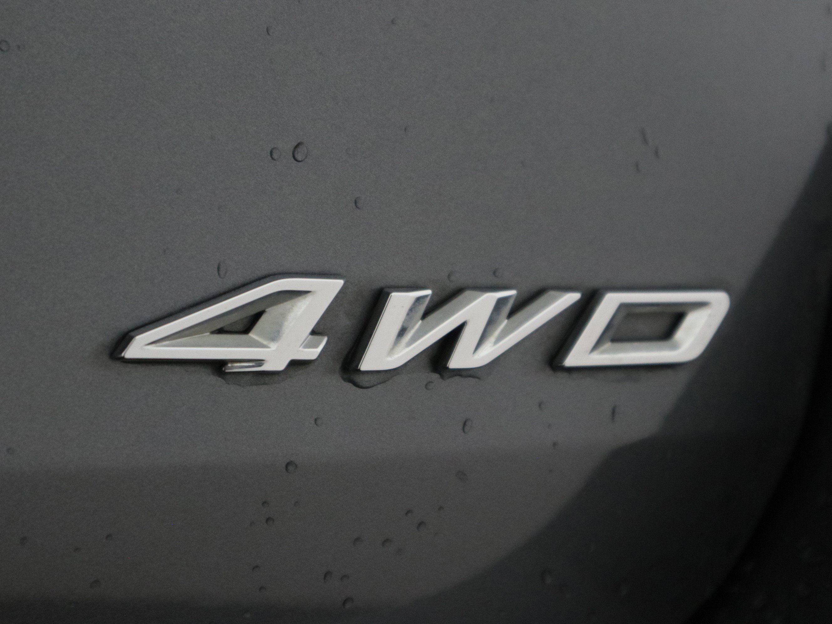 Used 2022 Ford Explorer XLT w/ Equipment Group 202A image 32