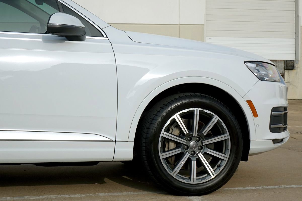 Used 2019 Audi Q7 2.0T Premium Plus w/ Premium Plus Package AWD/4WD image 29