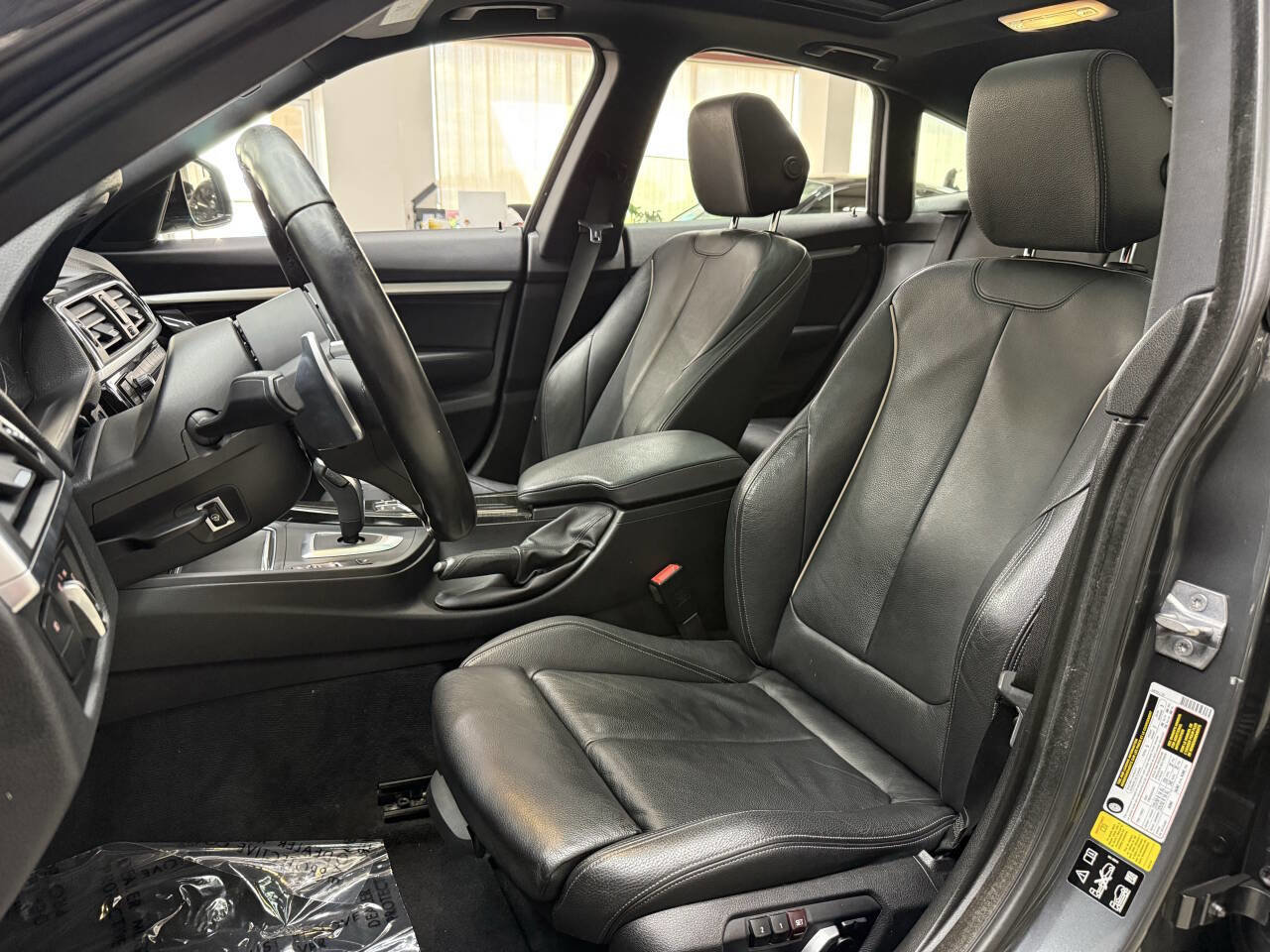 Used 2019 BMW 330i Gran Turismo xDrive w/ M Sport Package AWD/4WD image 12