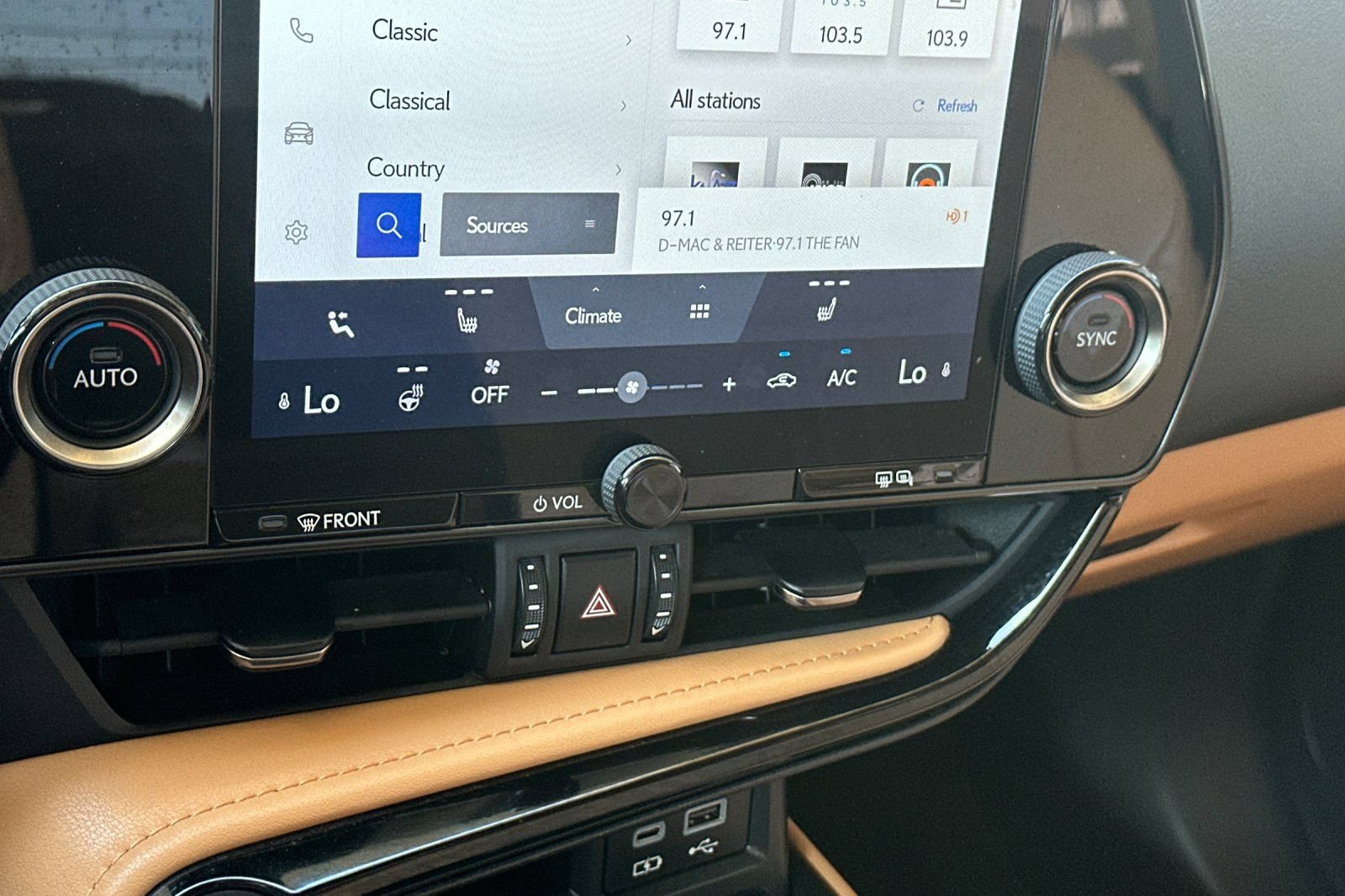 Used 2024 Lexus NX 250 FWD w/ Cold Area Package image 20