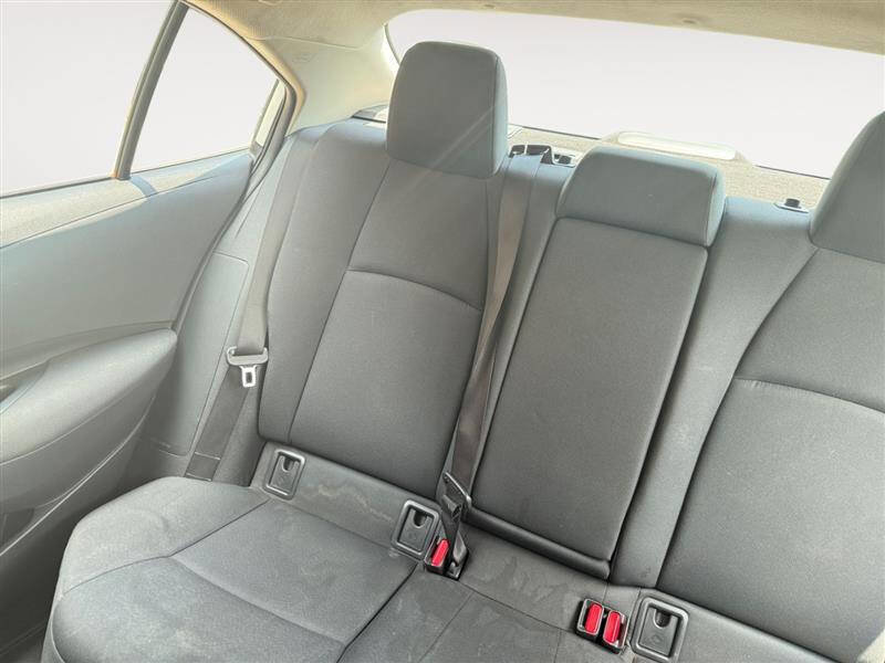 Used 2021 Toyota Corolla LE FWD image 13