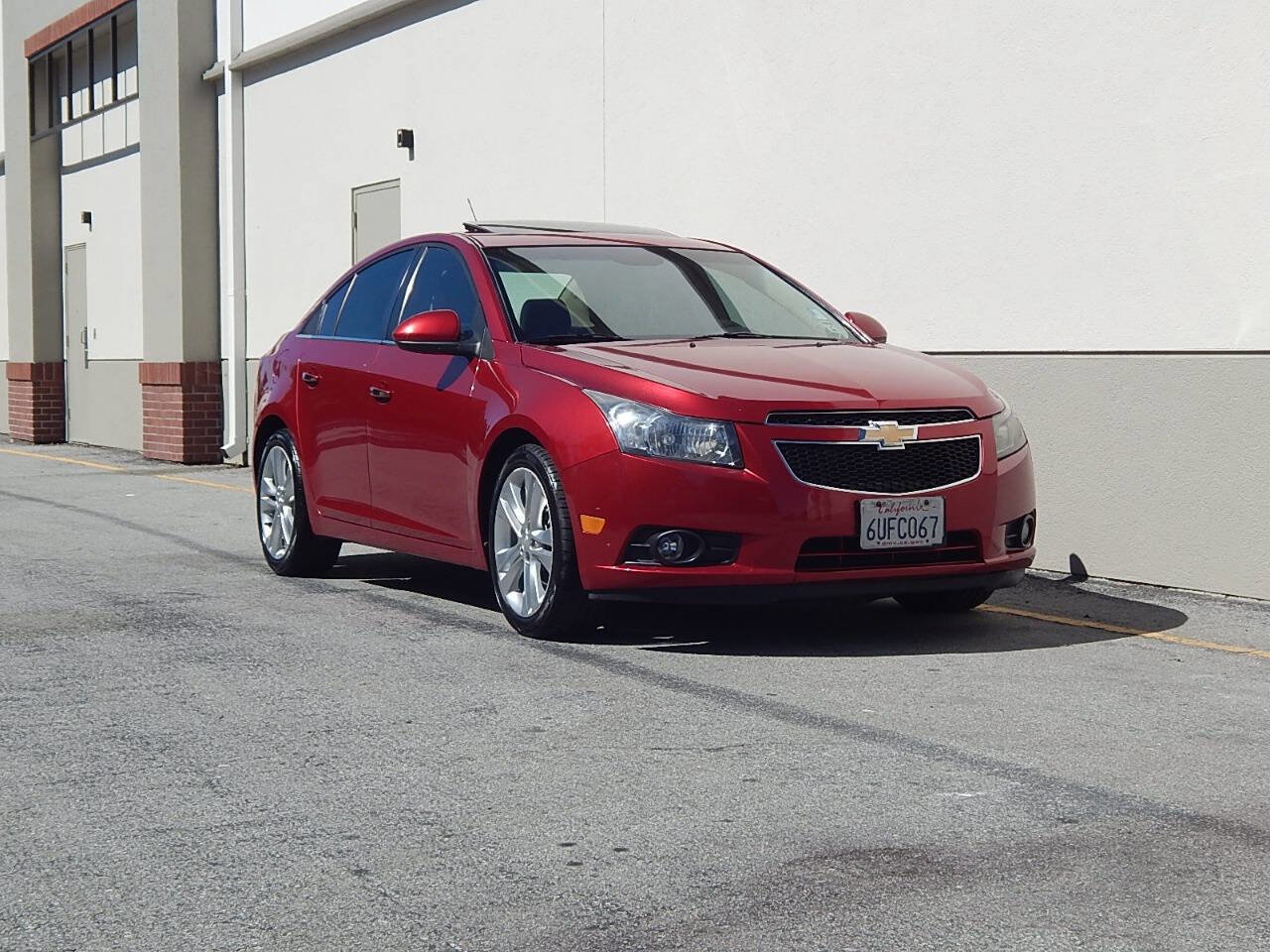 Used 2012 Chevrolet Cruze LTZ FWD image 1