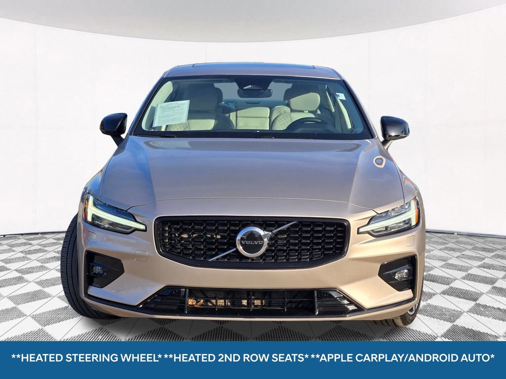 Used 2024 Volvo S60 B5 Core image 4