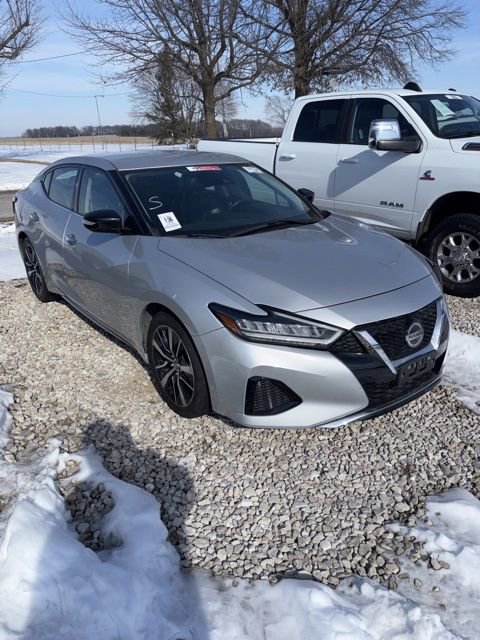 Used 2022 Nissan Maxima SV w/ Floor Mat Group image 2