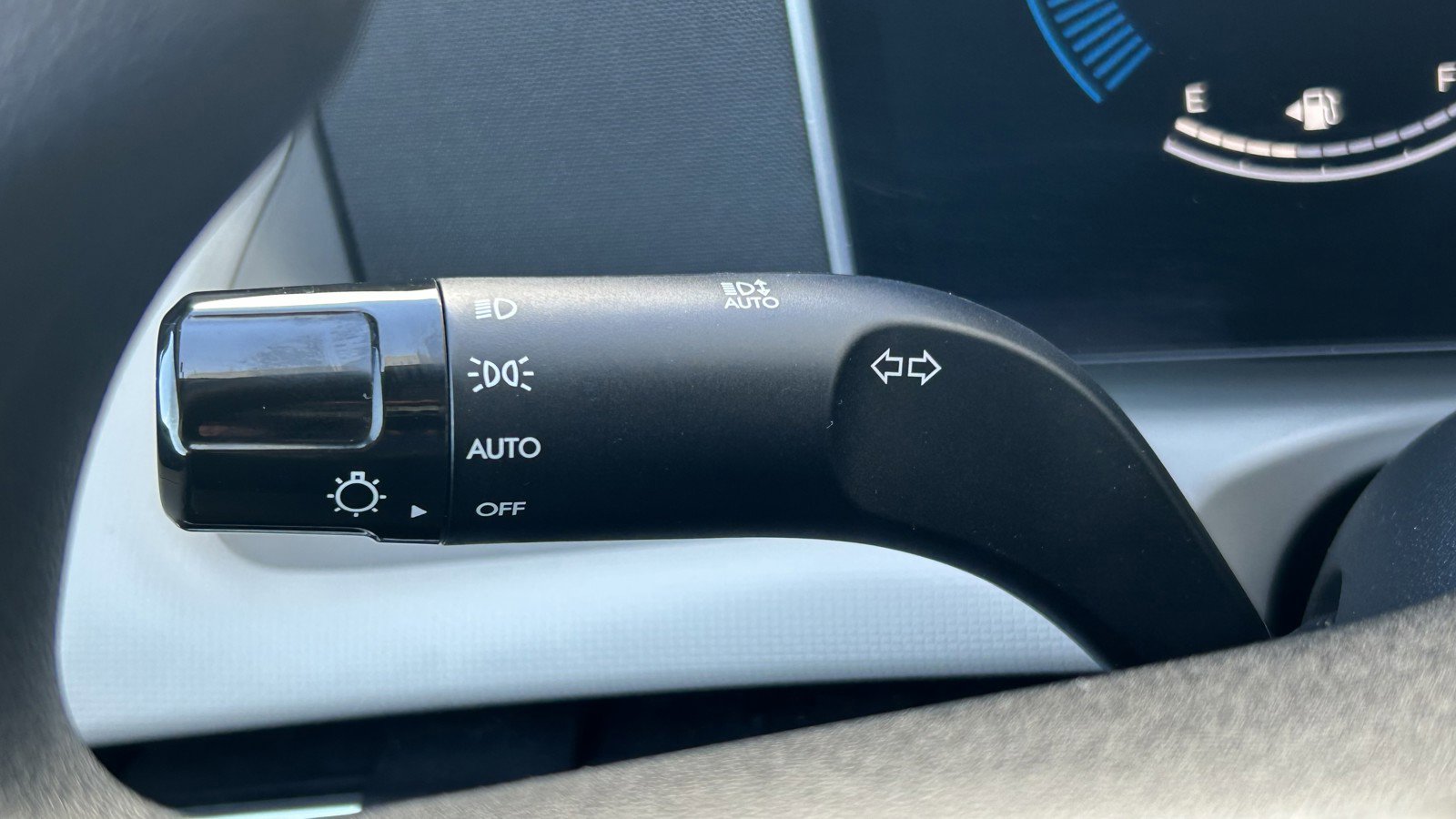 Used 2025 Hyundai Tucson SEL AWD/4WD image 23