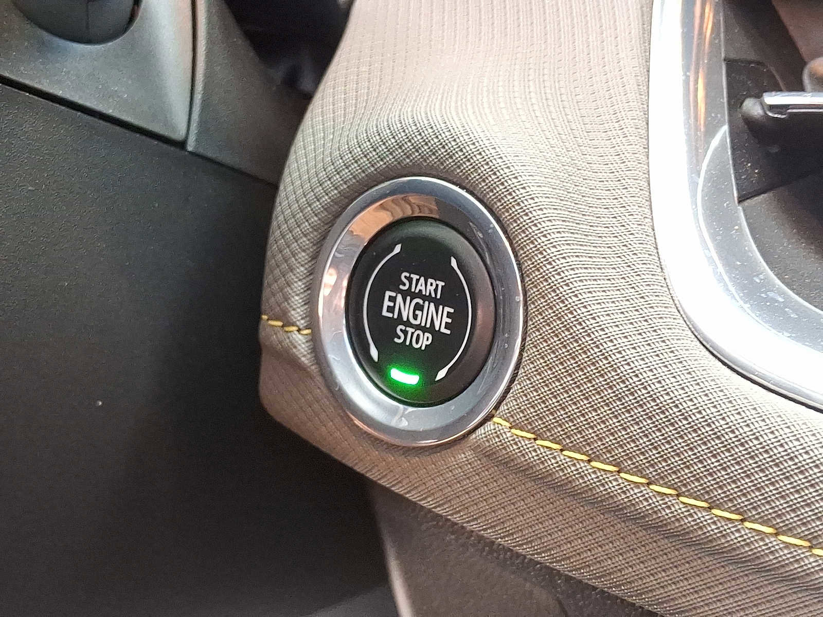 Certified 2024 Chevrolet TrailBlazer ACTIV w/ Convenience Package image 23