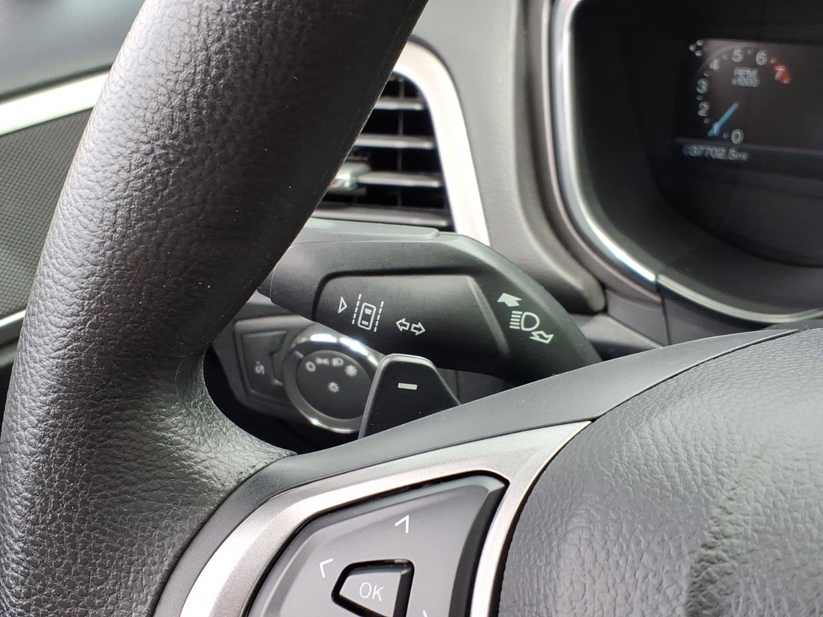 Used 2020 Ford Fusion SE AWD/4WD image 28