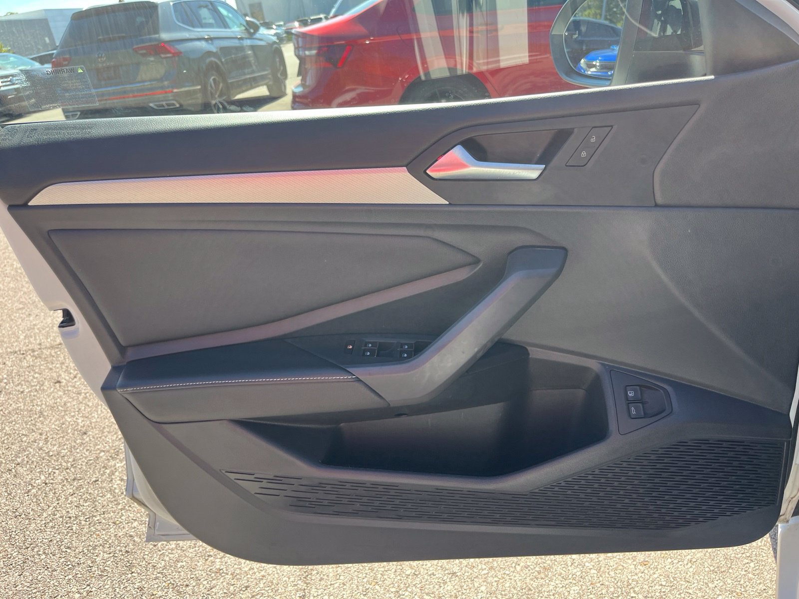 Certified 2023 Volkswagen Jetta Sport FWD image 11
