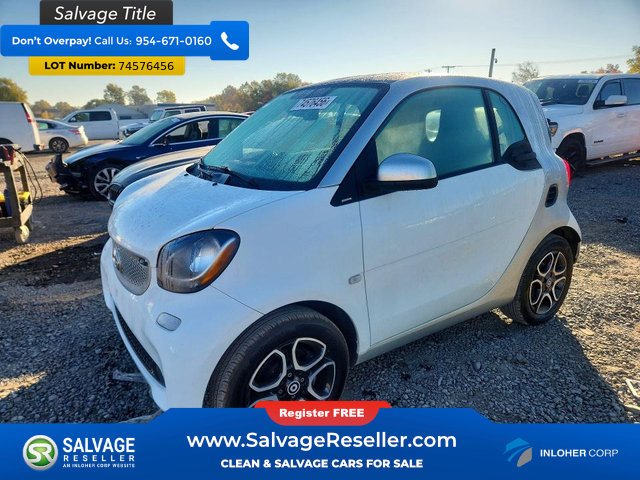 Used 2016 smart fortwo Coupe RWD image 1