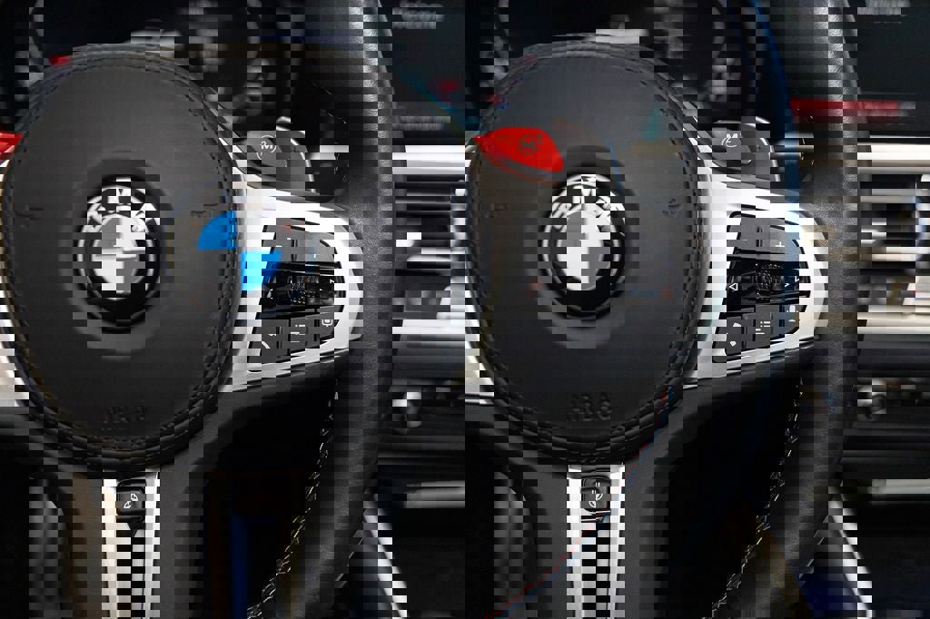 Used 2023 BMW M4 xDrive Competition w/ Executive Package image 26