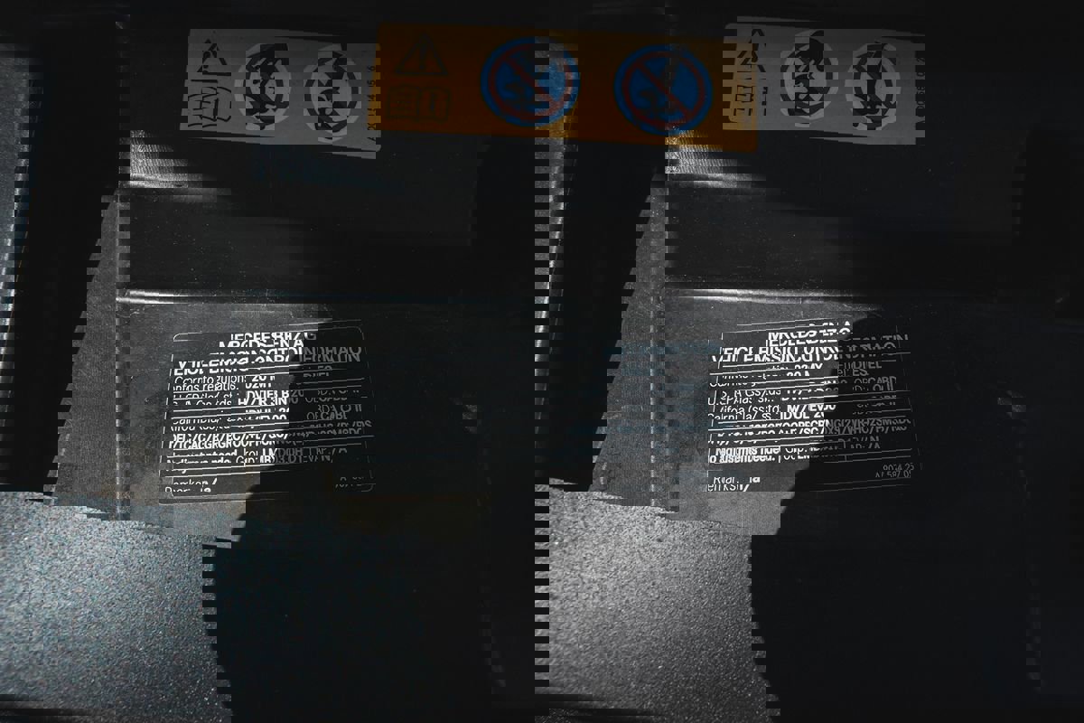 Used 2020 Mercedes-Benz Sprinter 2500 image 25