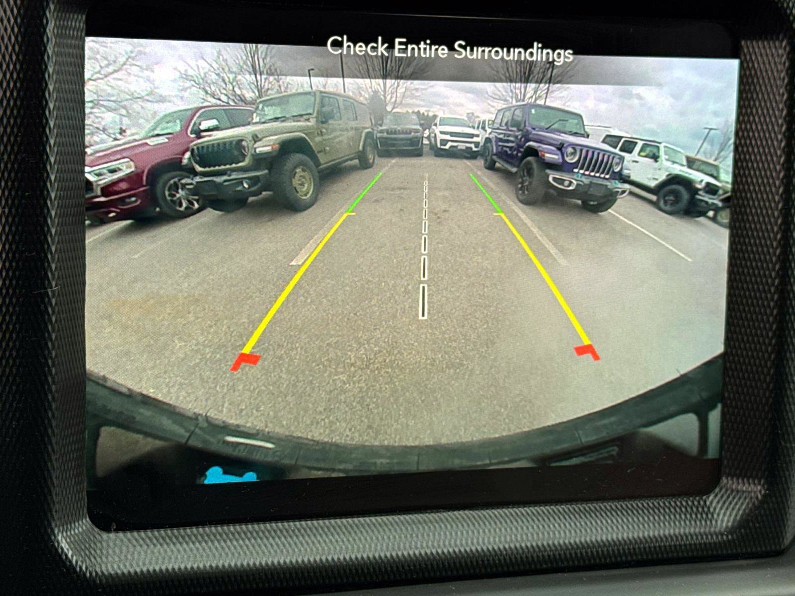 Used 2023 Jeep Wrangler Unlimited Sahara w/ Cold Weather Group image 18