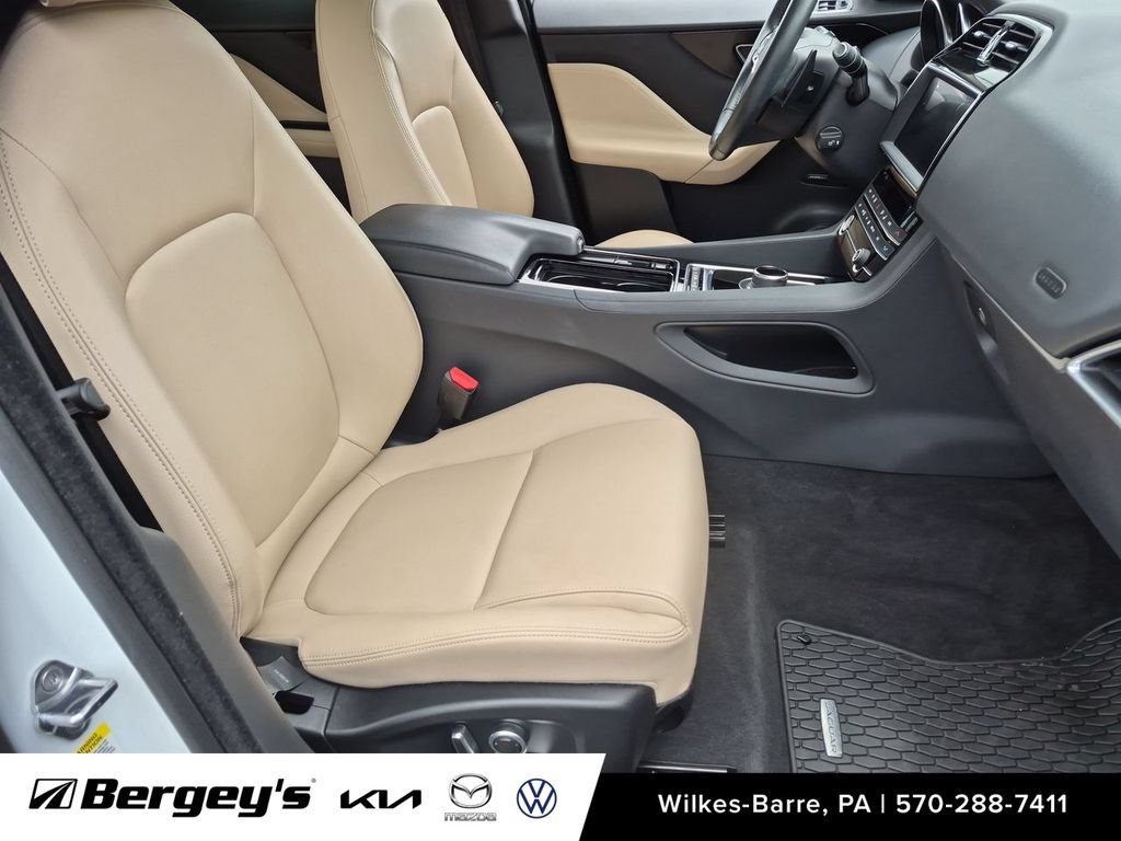 Used 2020 Jaguar F-PACE Premium AWD/4WD image 27