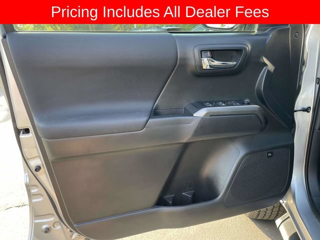Certified 2022 Toyota Tacoma TRD Off-Road w/ TRD Premium Off Road Package AWD/4WD image 17