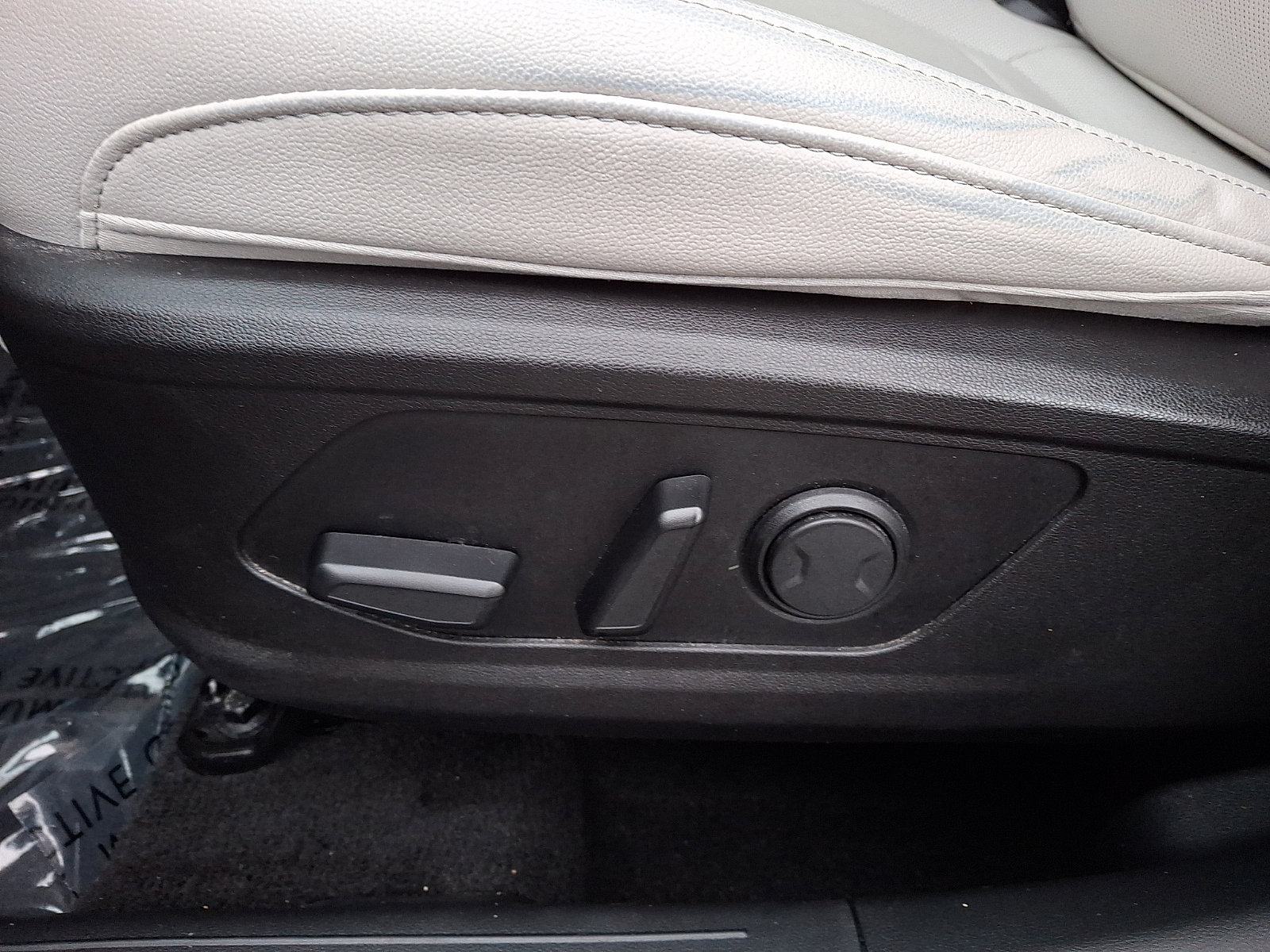 Certified 2023 Hyundai Tucson SEL w/ Convenience Package AWD/4WD image 15