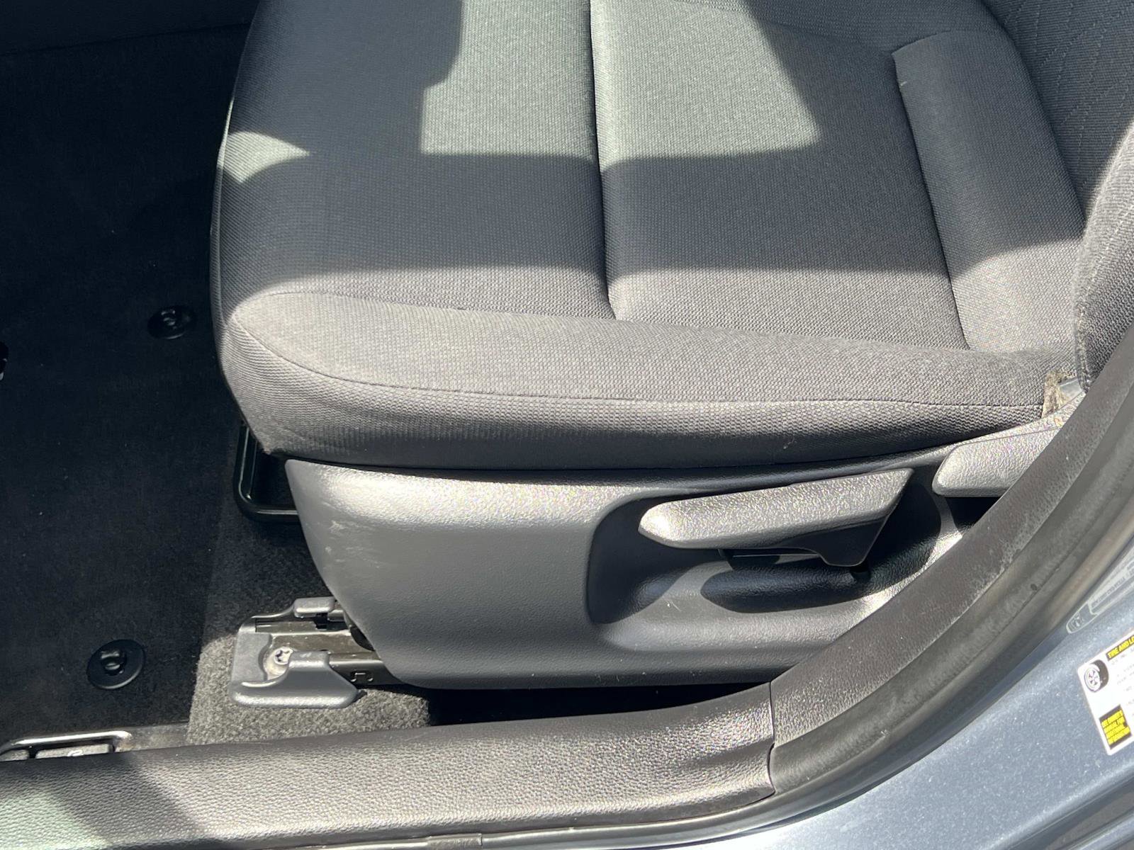 Used 2023 Toyota Corolla LE image 15