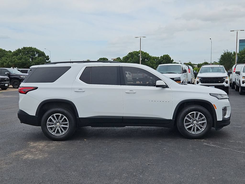 Certified 2022 Chevrolet Traverse LT FWD image 15