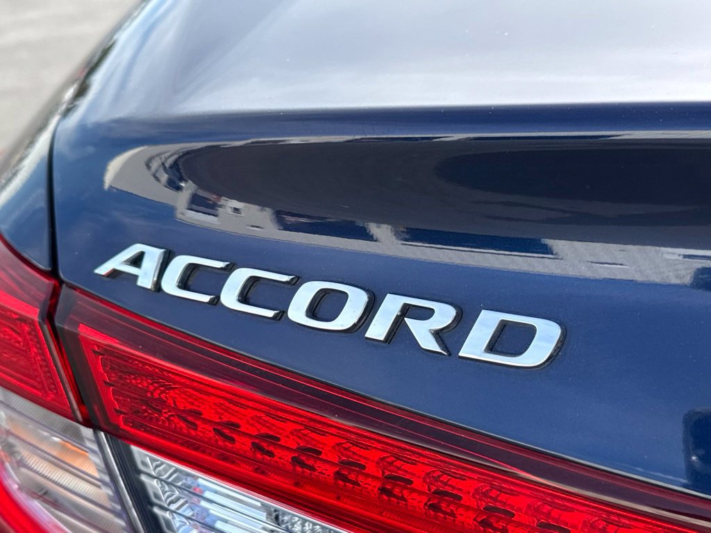 Certified 2020 Honda Accord Touring image 11