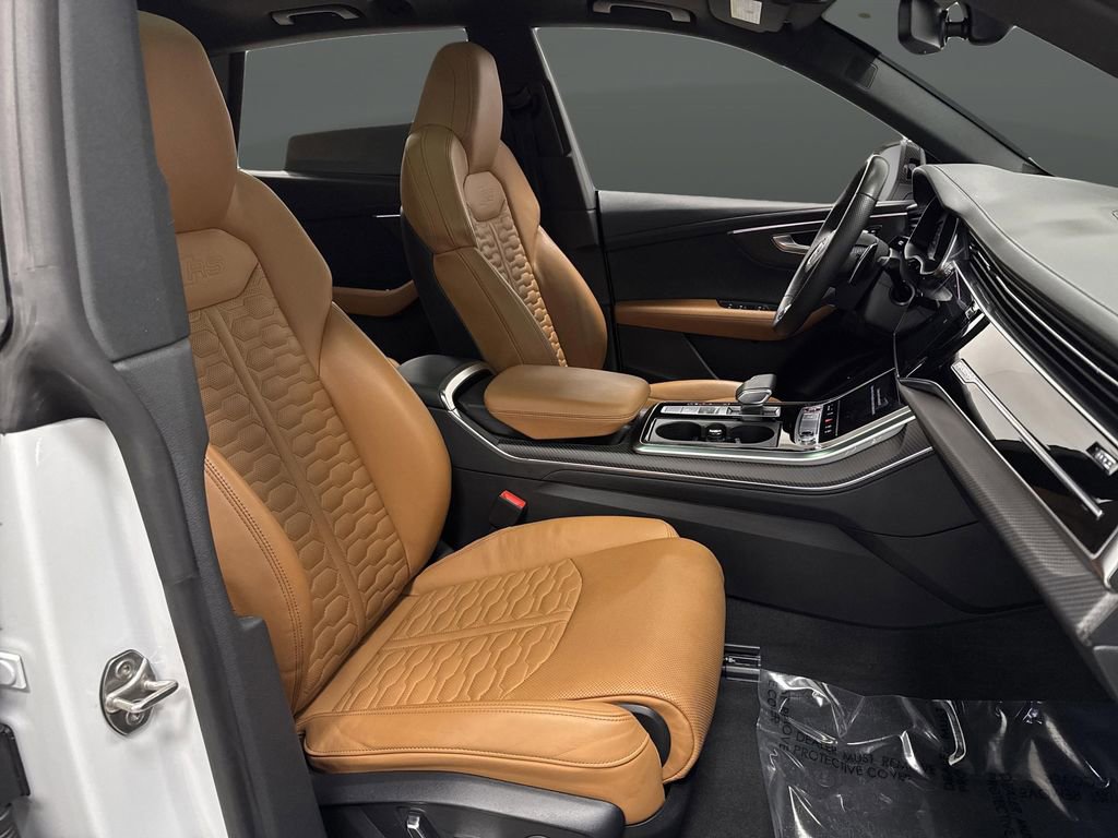Used 2023 Audi RS Q8 w/ Black Optic Package image 31