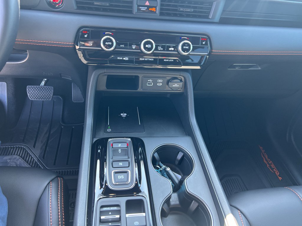 Certified 2025 Honda Pilot TrailSport image 19