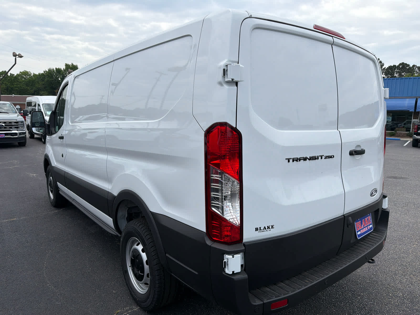New 2026 Ford Transit 250 Low Roof RWD image 5