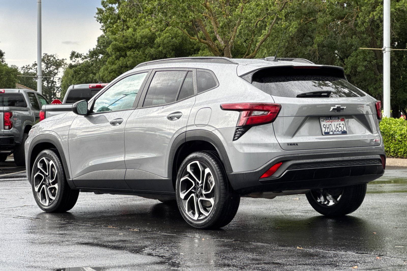 Used 2024 Chevrolet Trax RS w/ Sunroof Package image 5