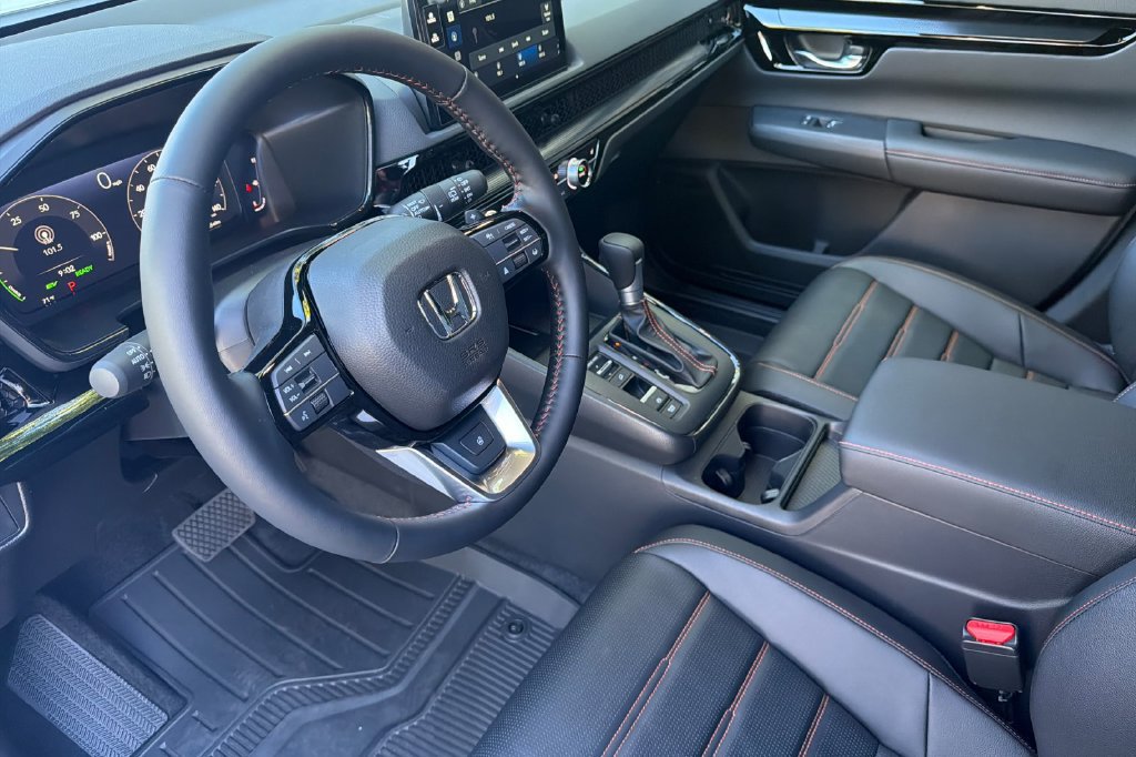 New 2027 Honda CR-V Sport Touring image 3