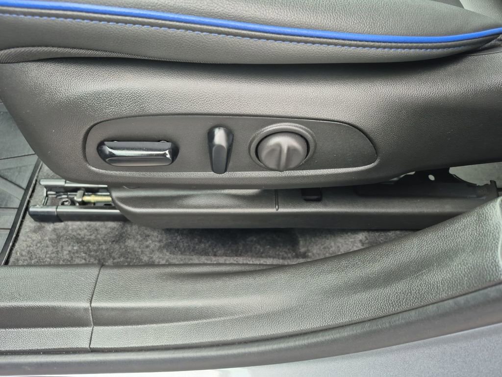 Used 2024 Buick Envista Sport Touring w/ Convenience I Package image 19
