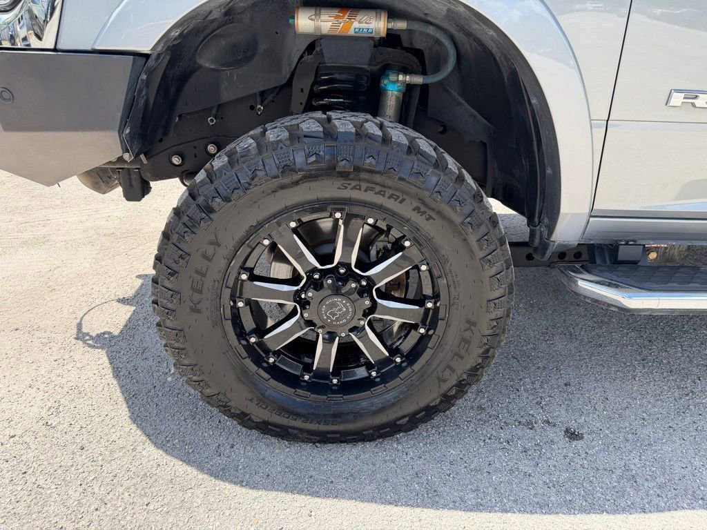 Used 2022 RAM 3500 Laramie image 10