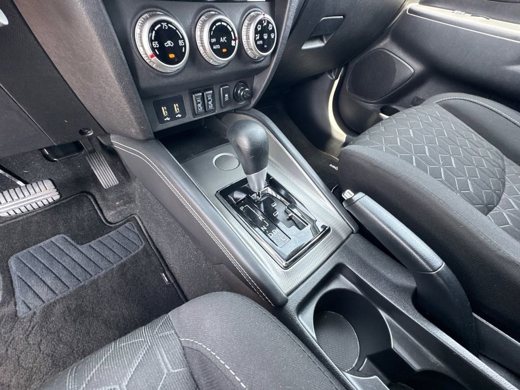 Used 2020 Mitsubishi Outlander Sport ES image 30
