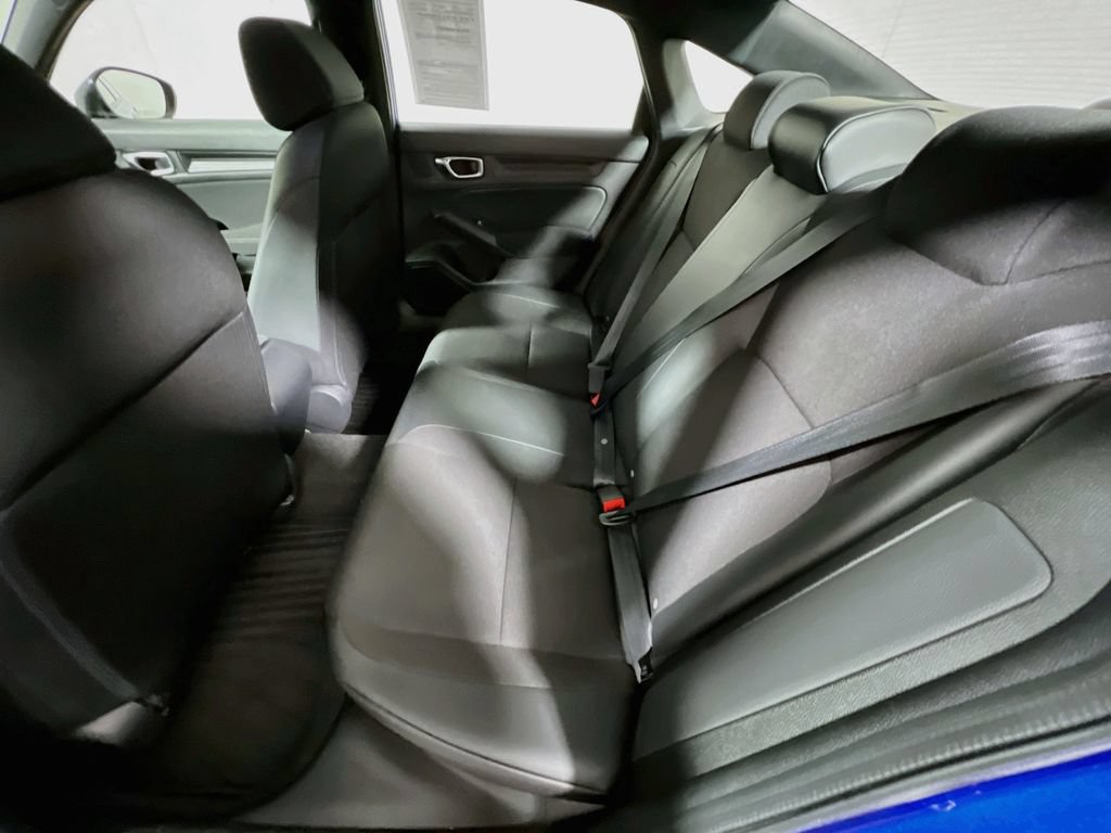 Used 2023 Honda Civic Sport image 21