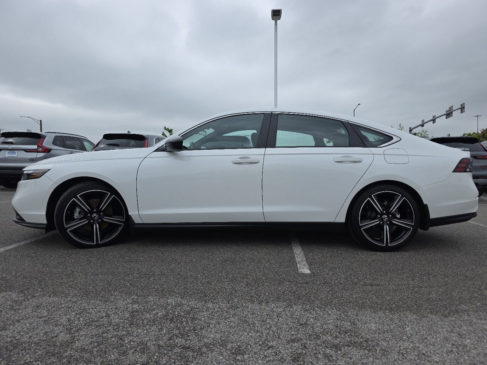 Used 2023 Honda Accord Sport image 13