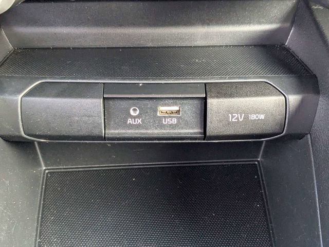 Used 2020 Kia Rio LX image 29