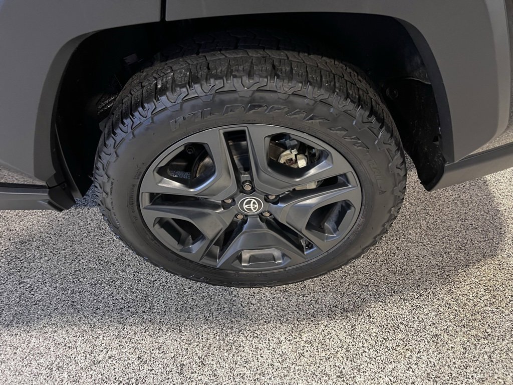 Used 2023 Toyota RAV4 Adventure image 10