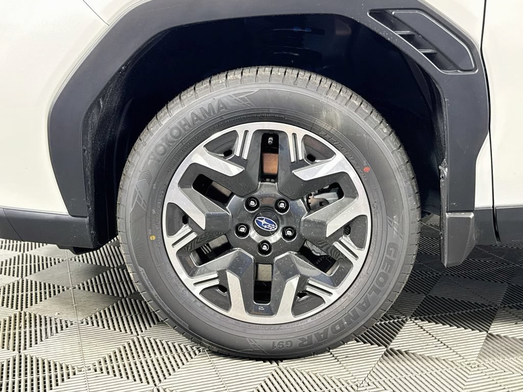 Used 2026 Subaru Forester w/ Base/Premium Package AWD/4WD image 28