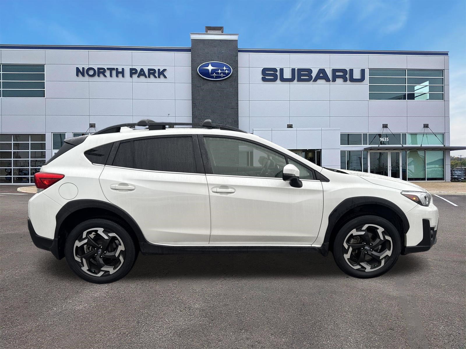 Used 2022 Subaru Crosstrek 2.5i Limited w/ Popular Package #4 image 2