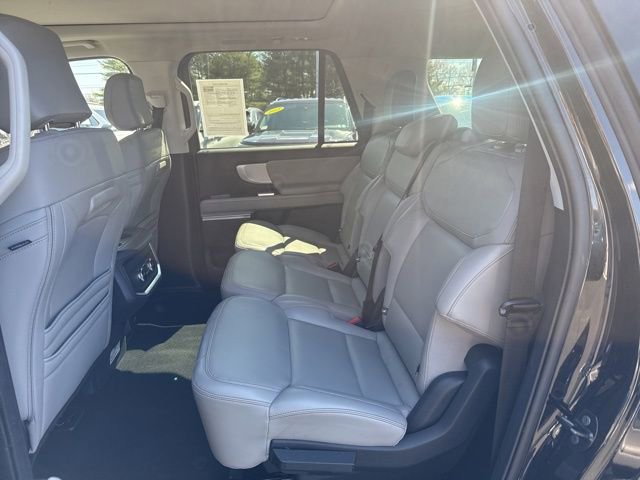 Certified 2025 Ford Expedition Max Active image 14